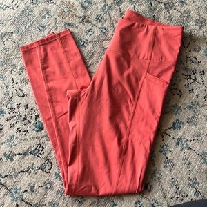 Never been worn leggings.